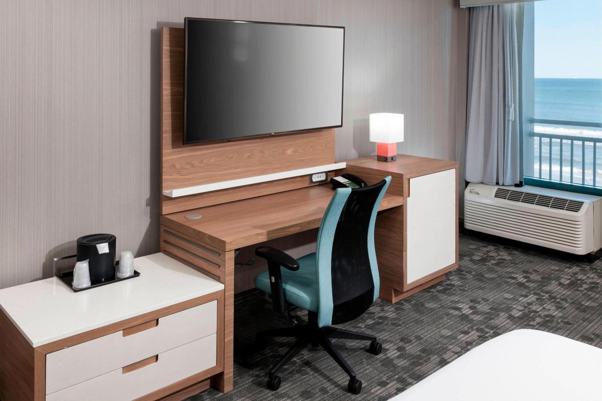Courtyard Virginia Beach Oceanfront/South Екстер'єр фото