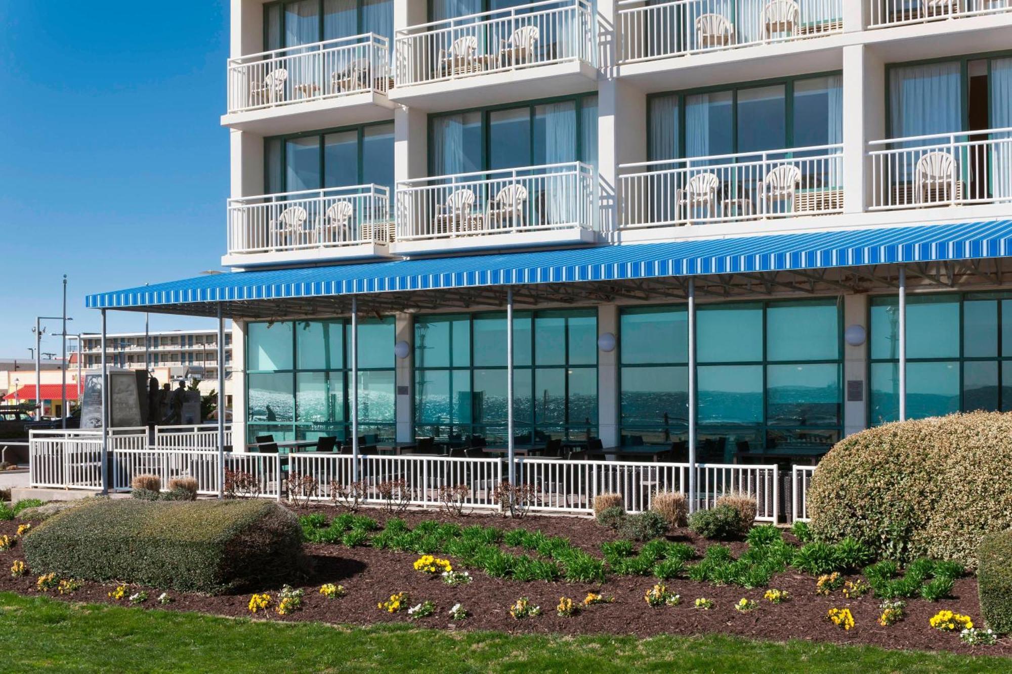 Courtyard Virginia Beach Oceanfront/South Екстер'єр фото