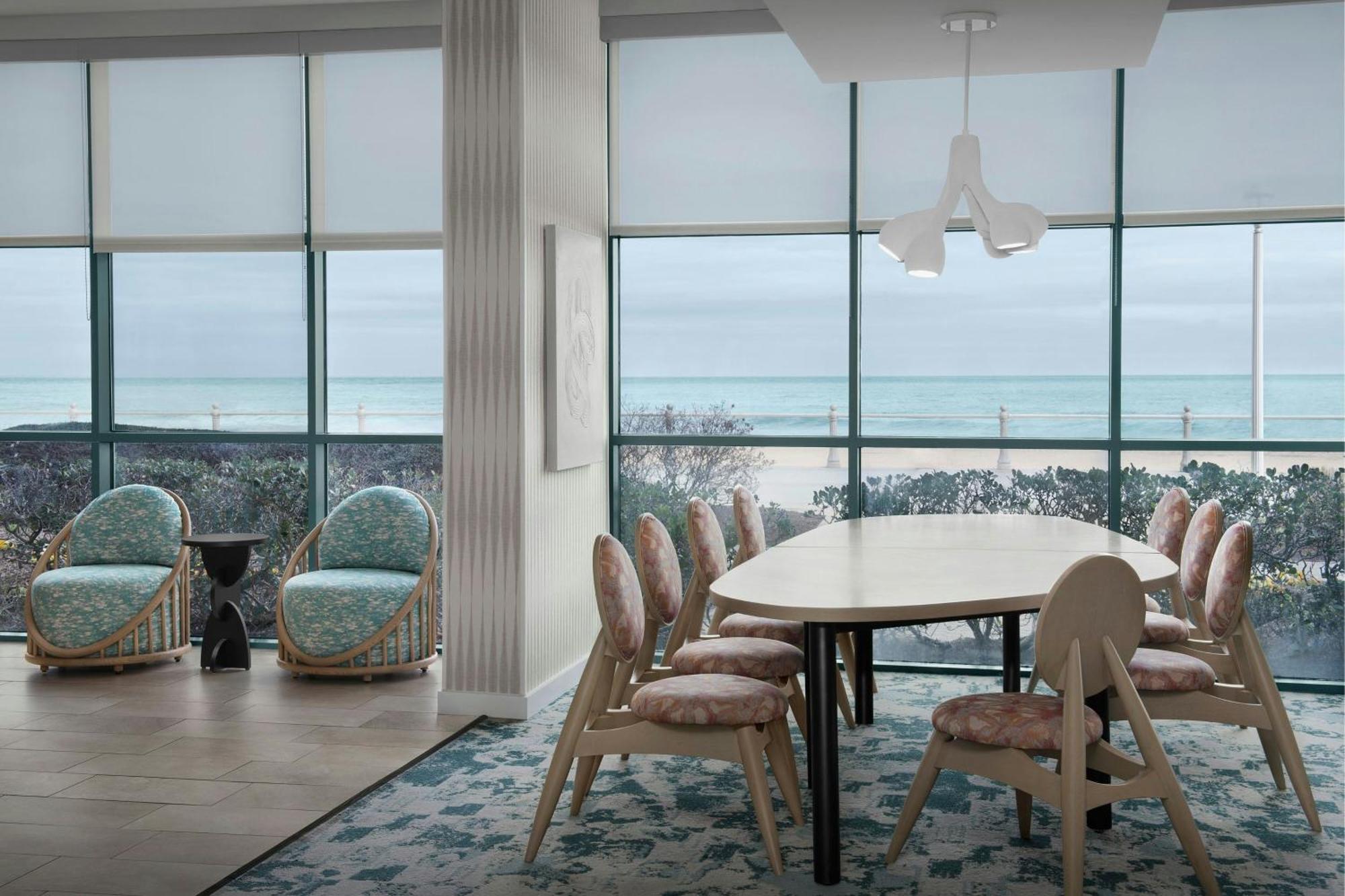 Courtyard Virginia Beach Oceanfront/South Екстер'єр фото