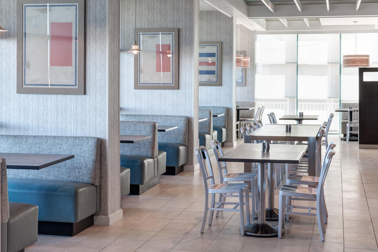 Courtyard Virginia Beach Oceanfront/South Екстер'єр фото
