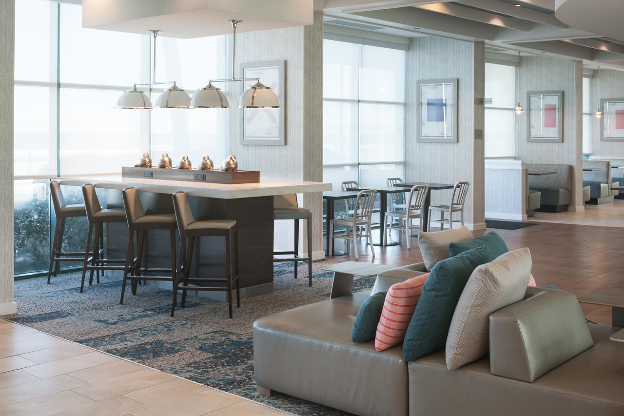 Courtyard Virginia Beach Oceanfront/South Екстер'єр фото